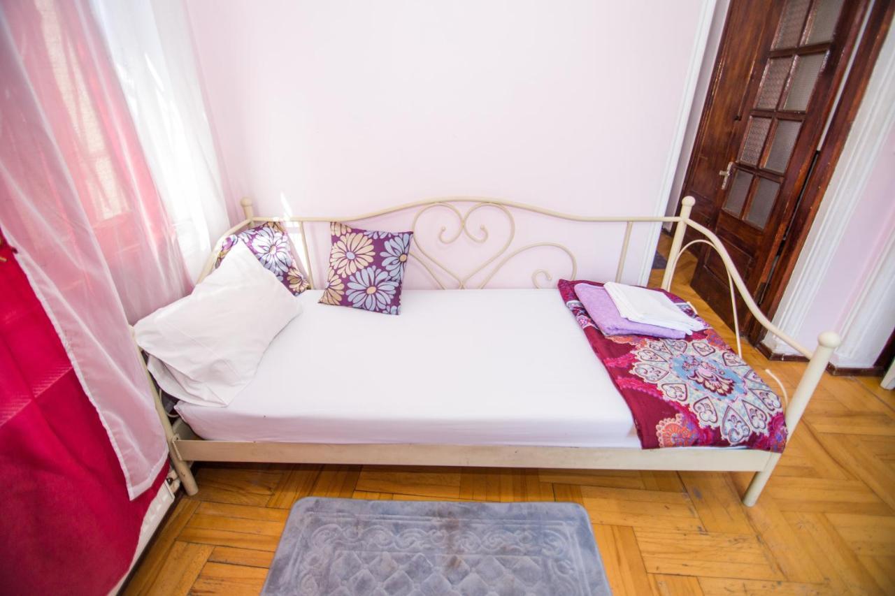 Anbani Apartment City Center Тбилиси Екстериор снимка