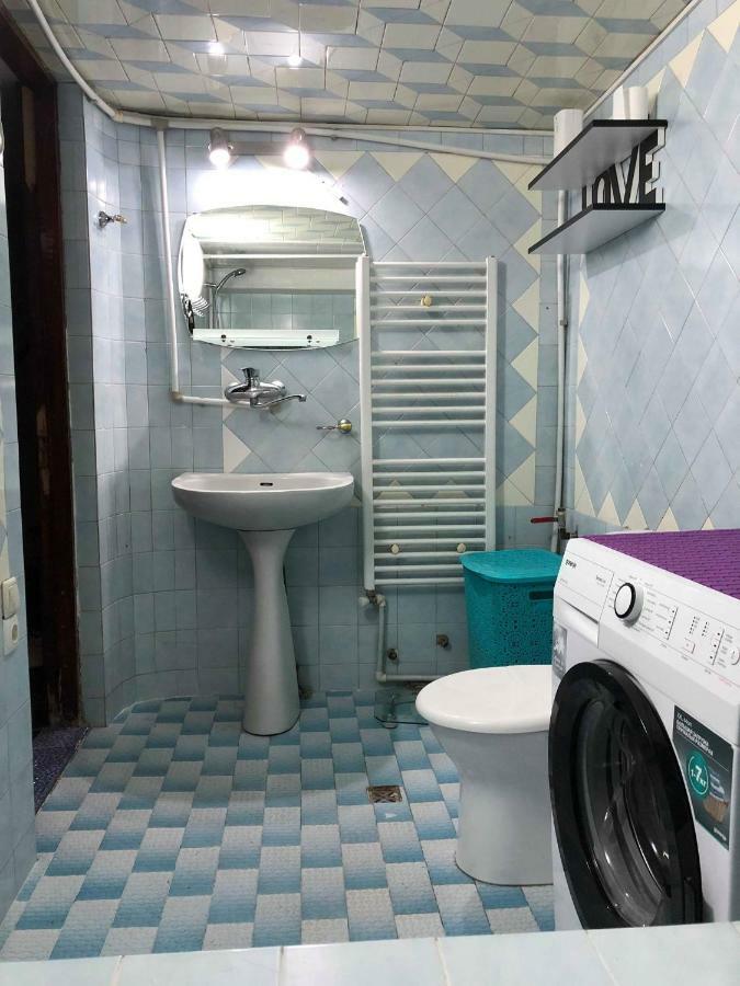 Anbani Apartment City Center Тбилиси Екстериор снимка
